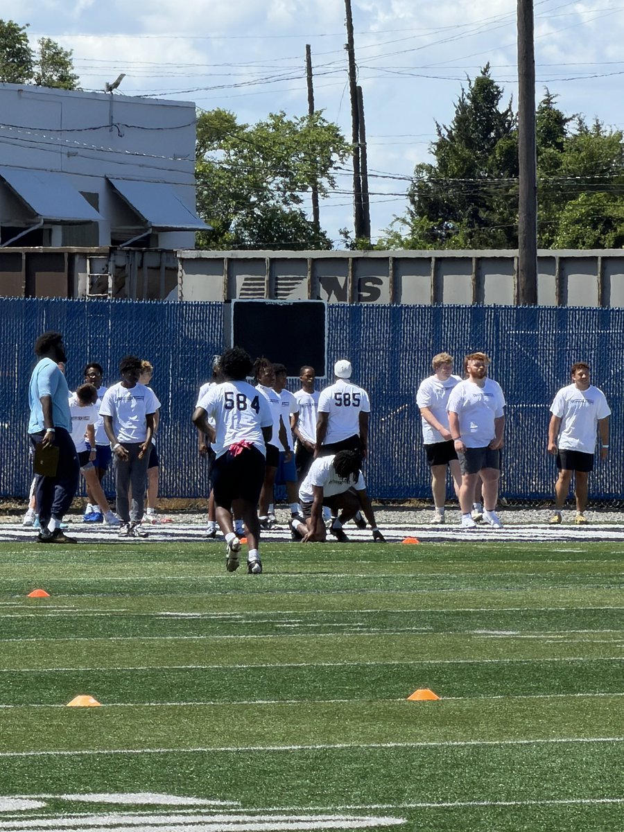 EanWilliams21's tweet photo. Thank you @ODUFootball for giving an opportunity to show my skill today at camp I had a Great day today!!!!! @Coach__Seiler @RemingtonReb @JordanFalconsFB https://t.co/8KBHUWrnak