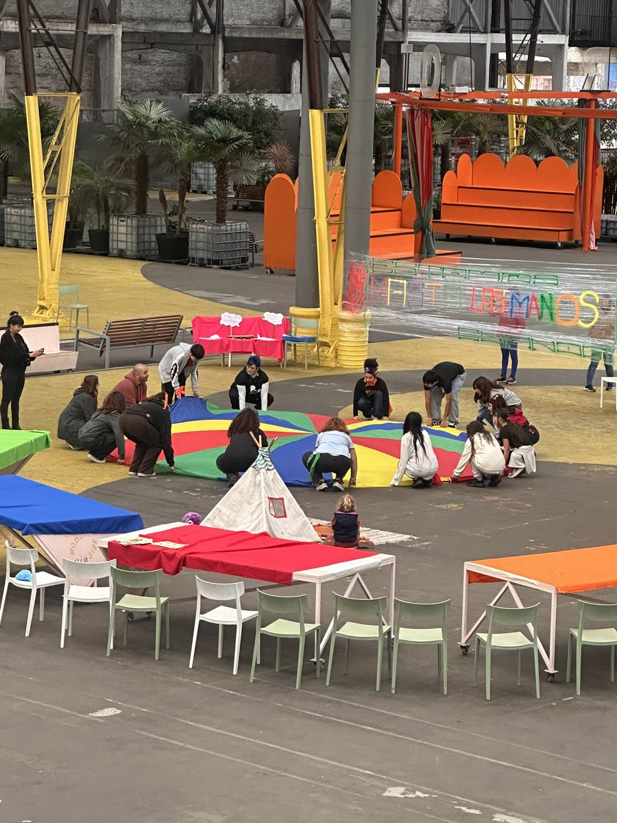 LL_Presa's tweet photo. Actividad recreativa del Inau en Espacio Modelo https://t.co/Ob1gGXn02B