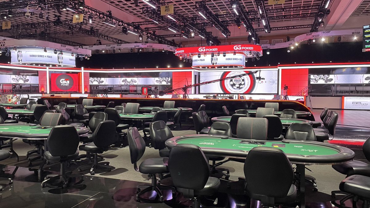 RounderLife's tweet photo. @WSOP https://t.co/Miw73uee6b