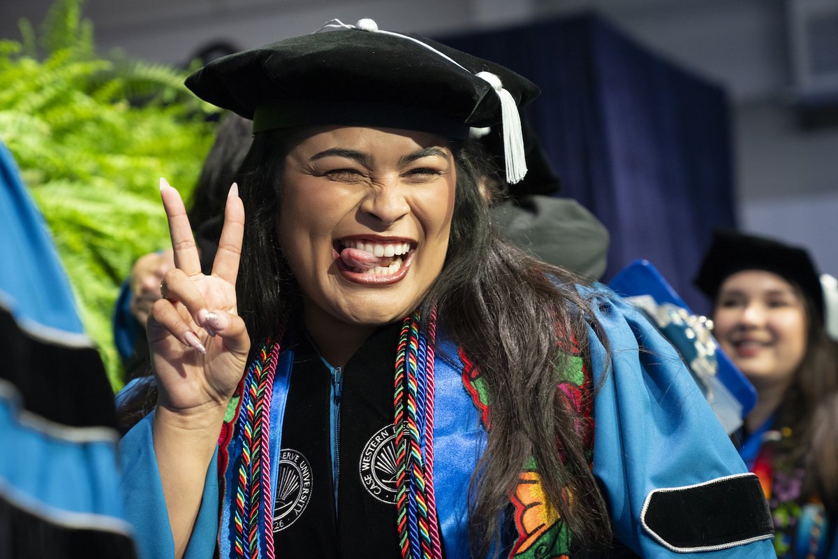 cwru's tweet photo. Peace out, #CWRUClassof2026 ✌️ https://t.co/elCaXcQptz