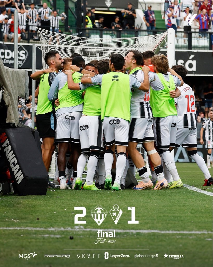 asanchez_vcf's tweet photo. FINAL FINAAAAL!!! Final en Castalia

El CD Castellón disputará los playoffs de ascenso a 1ª división https://t.co/BYgWkdoRST