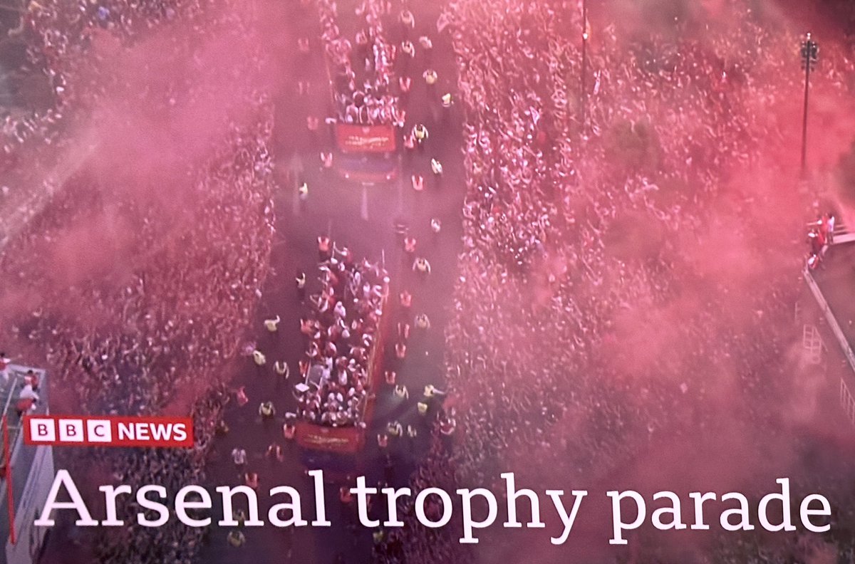 KarlWTusing's tweet photo. The @BBC @BBCBreaking coverage of @Arsenal @premierleague Champions parade was egregious and reprehensible. Over 20 minutes in their 30 minute program was showcasing PSG’s parade. #Arsenal got less than 3 minutes!  In consecutive program segments
British Broadcasting - hilarious https://t.co/wO4O8n1Eql