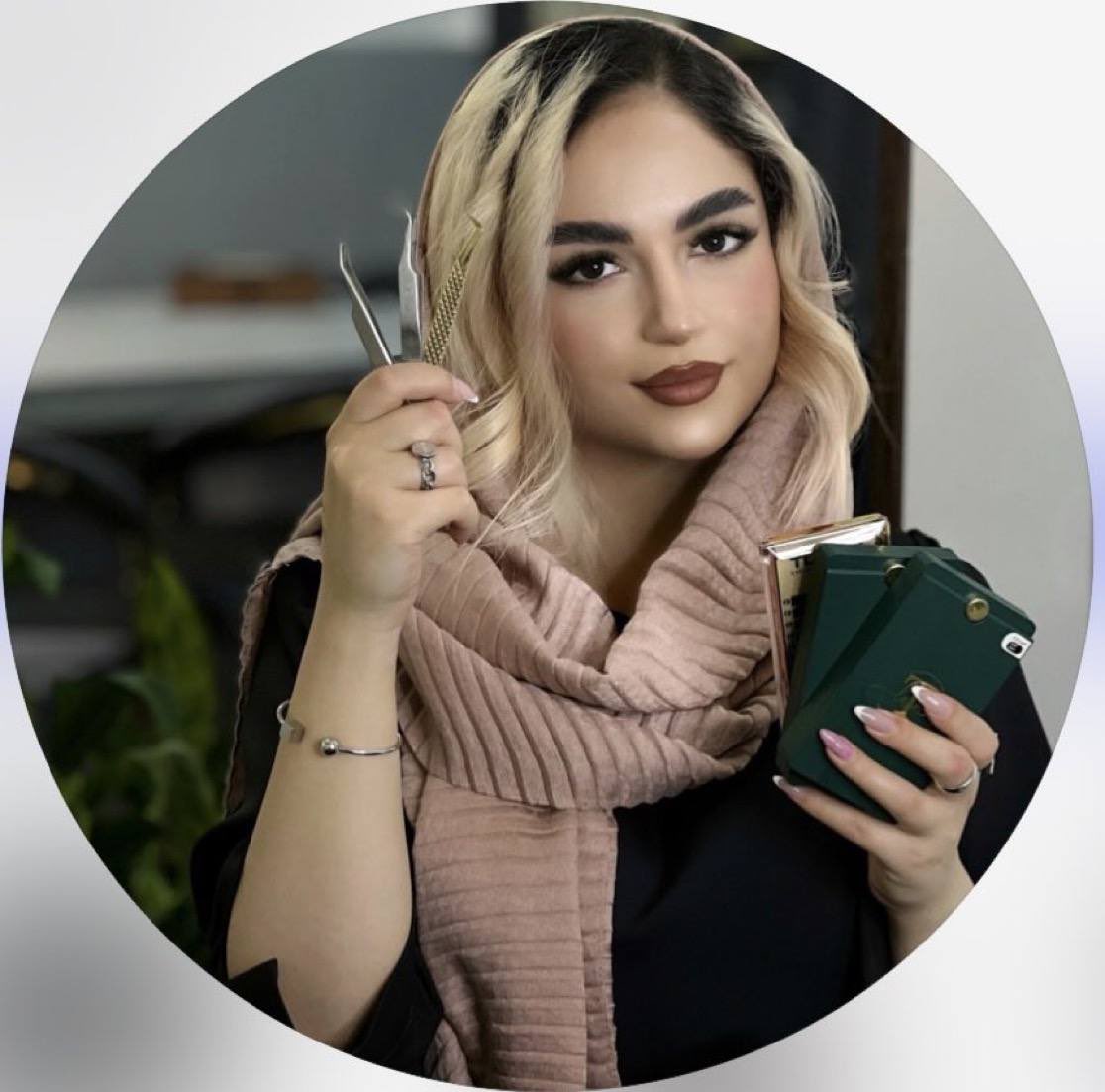 پناه ایران (مامان پل‌ها) tweet media