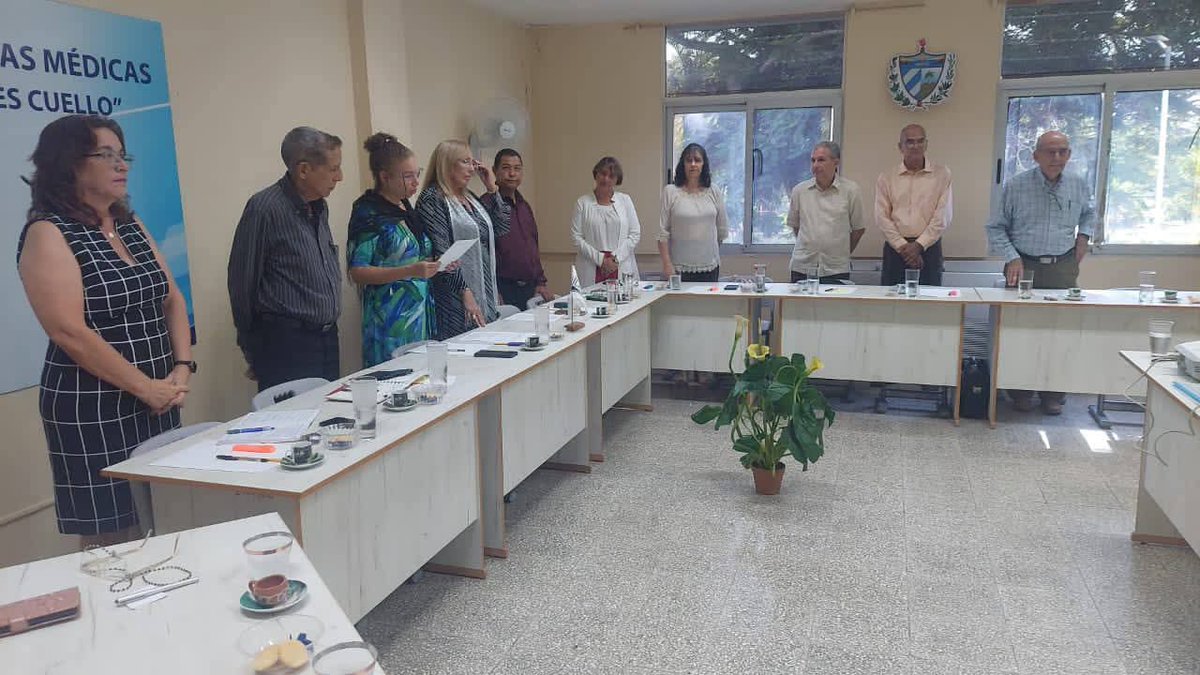 LidiaMara169749's tweet photo. La UCMLT  disfruta los resultados satisfactorios de la Dra. Ada Arlenis  Mayo Pérez, especialista en Cirugía  Pediátrica,  en el ejercicio de pre defensa  doctoral, se acerca a la meta. Felicidades  doctora. Si se puede.
#SiSePuede
#LasTunasPorLaSalud
#UCMLT https://t.co/oVNpOPqxs5