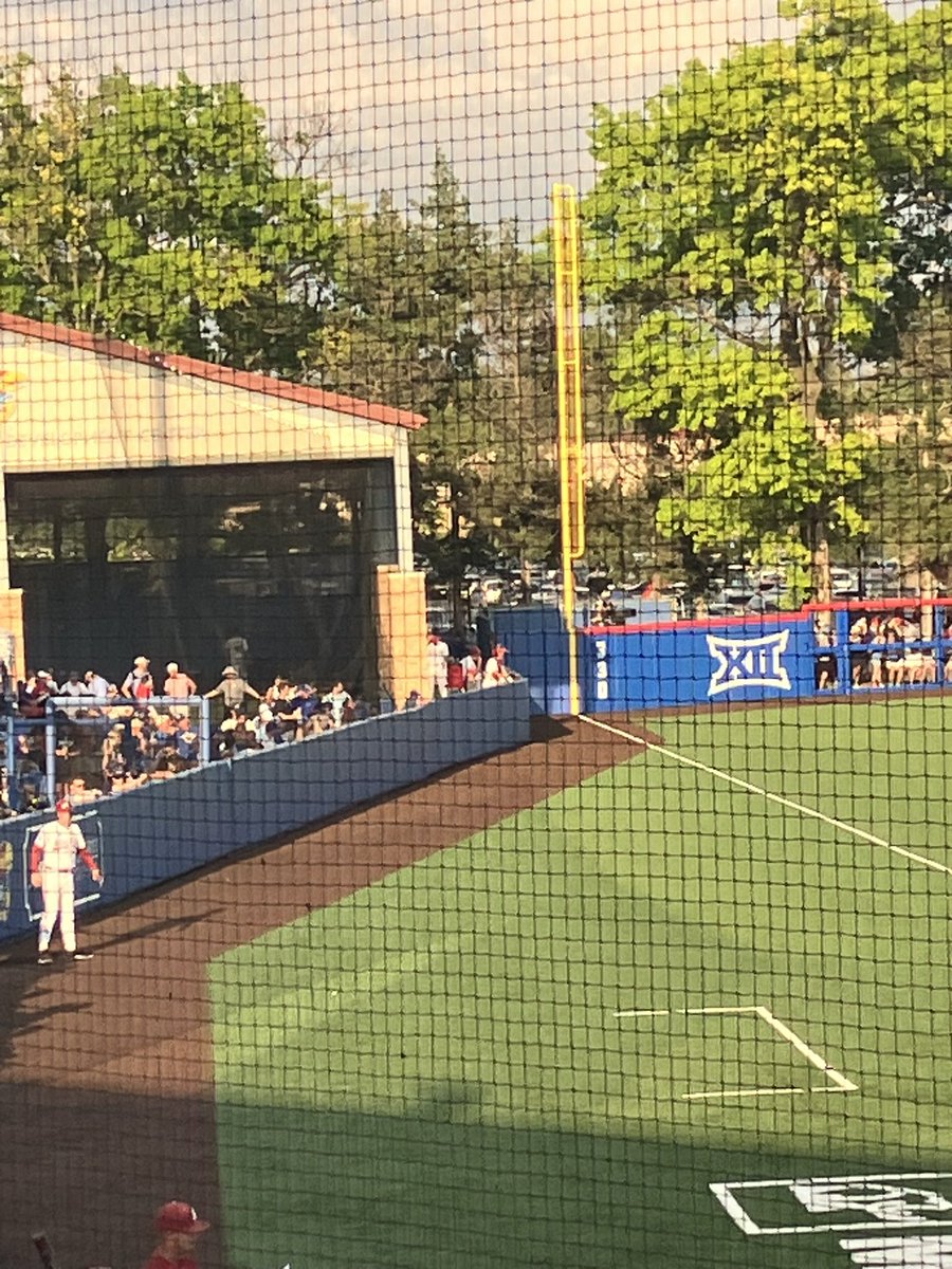 JeffBollig's tweet photo. If @KUBaseball wins, the foul poles are going to Potter Lake. https://t.co/aXninGu3Qt
