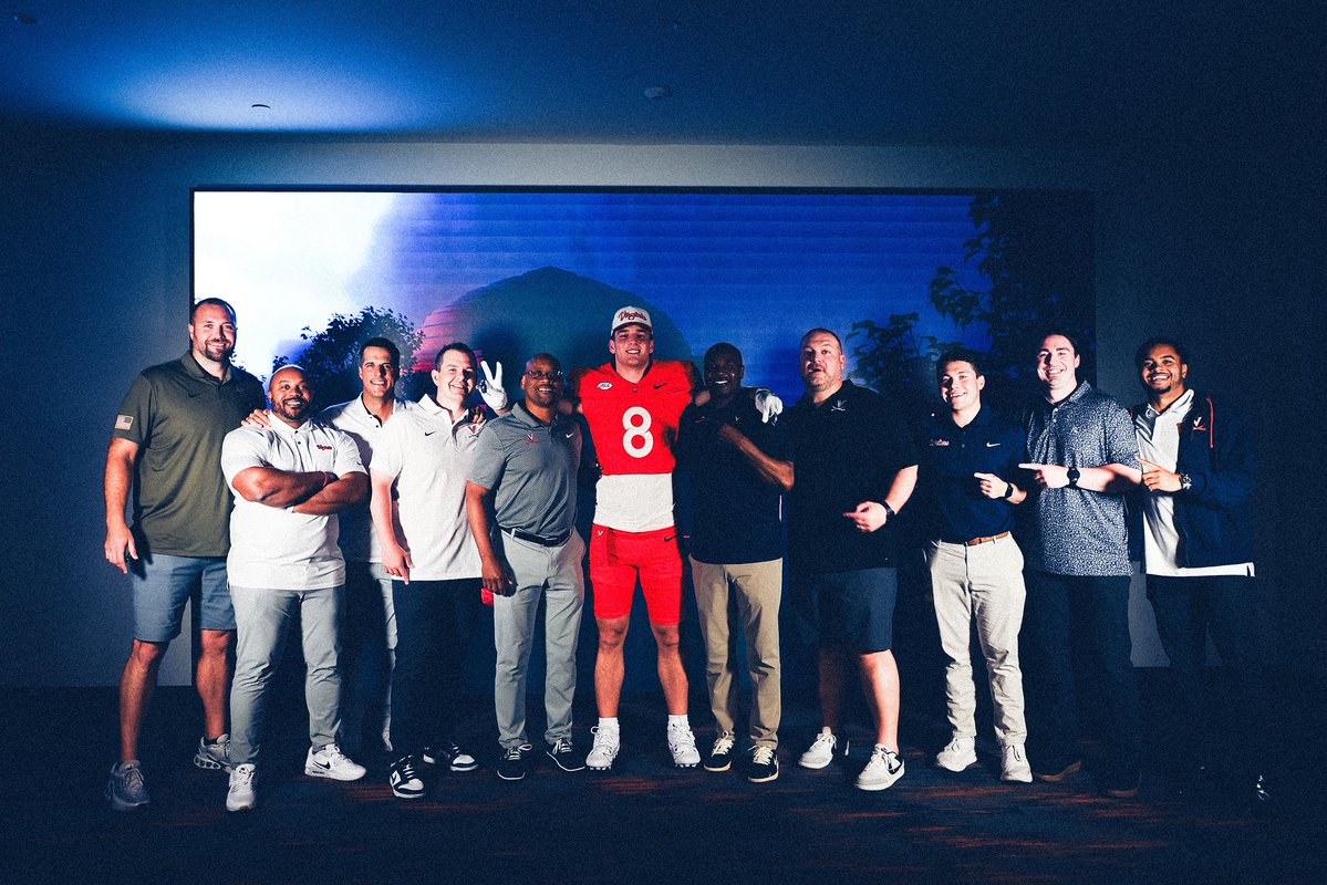 jwestervelt13's tweet photo. Thank you @UVAFootball for having me this weekend. https://t.co/BfaDUzYdI4