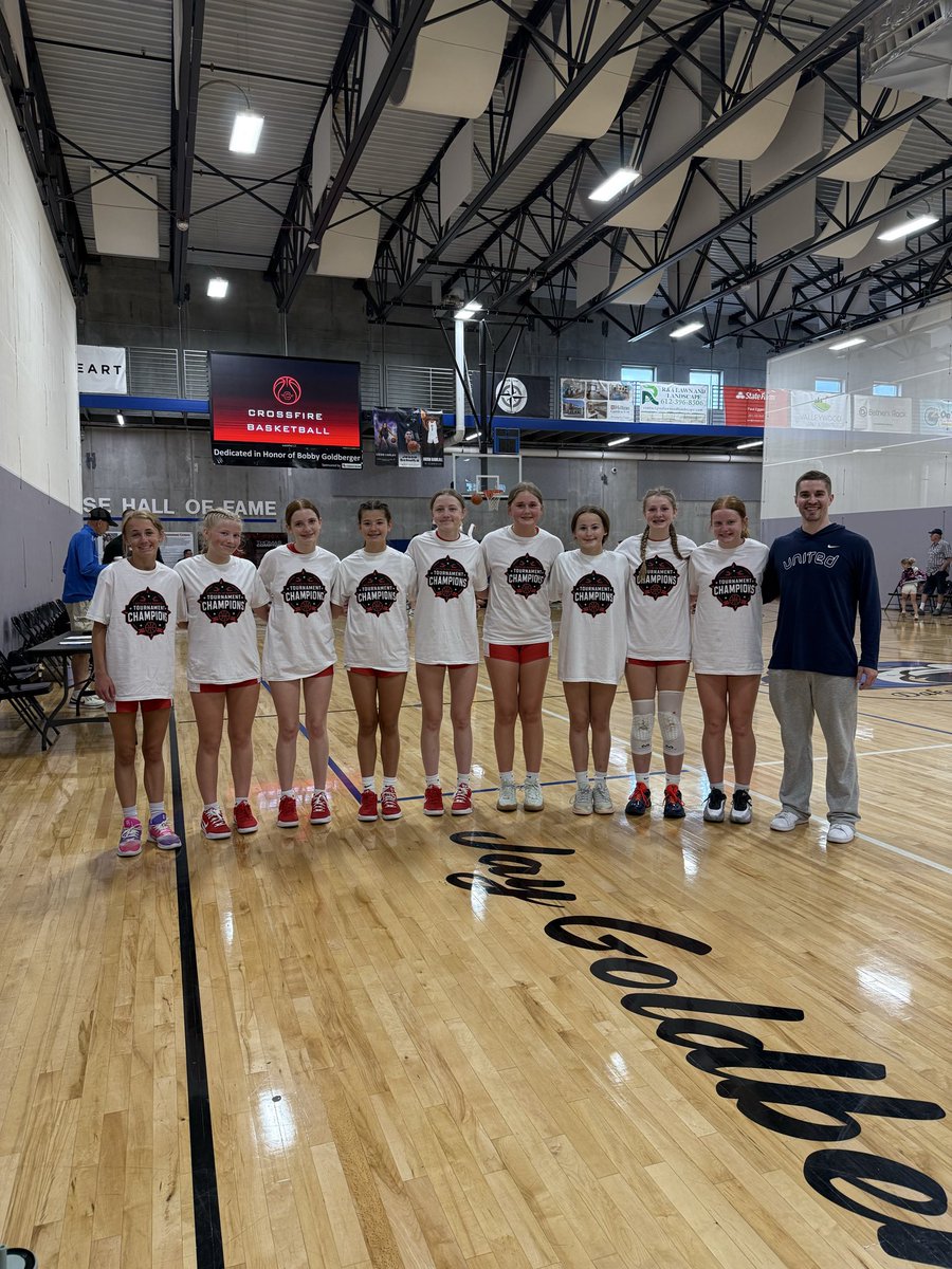 WCUgirlshoops's tweet photo. Congratulations to our 2027 and 2031 Blue teams on their championship wins at the Battle on the Hardwood! https://t.co/SfHxvFsXMW