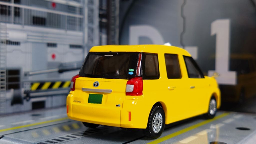 dondon_onpu's tweet photo. ・1/64 TOYOTA JPNTAXI
（TOYS CABIN）1/64
・1994 LOTUS ESPRIT 300 SPORT
（MATCHBOX / MATTEL）NON

#トイズキャビン #マッチボックス #マテル https://t.co/buslsMejmu