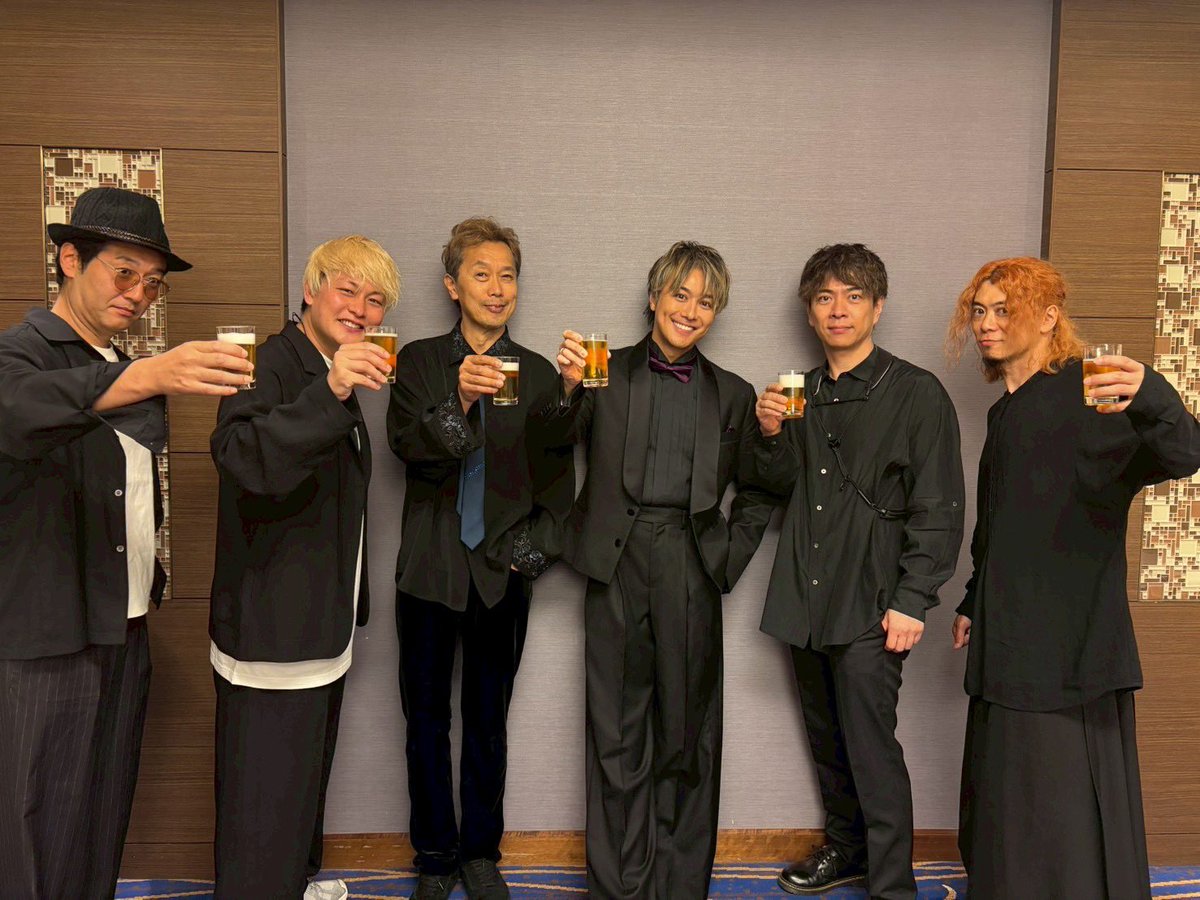 iharaOREBAND's tweet photo. EXILE TAKAHIRO
DINNER SHOW "INVITATION" 秋田

ようやく、ディナーショー初参加でした🥺

嬉しい☺️

久し振りに会うTAKAHIROくんは眩しくてやっぱり目は合わせられなかったけど、カッコよかったという記憶はあります😻 https://t.co/xKZVvxxn6B