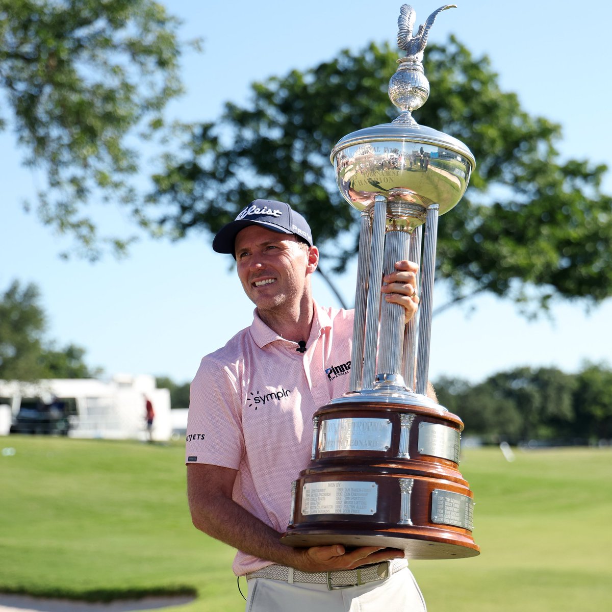 DunningGolf's tweet photo. Three birdies to tie it. One in the playoff to seal it. 

Congratulations to our guy @russhenleygolf on his 6th PGA Tour win🏆

 #TeamDunning https://t.co/0L7Tk8TDGH
