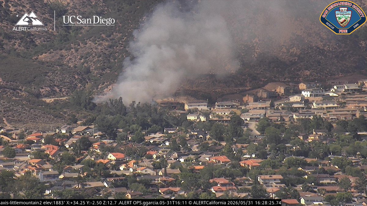 DanielFireTruck's tweet photo. New Brush Fire Aries Lane, North Park, San Bernardino.
This is the #AriesFire with a 2nd Alarm being Requested, Air Attack 310 and Air Tanker 140 is starting up. https://t.co/zevYXkaIbD