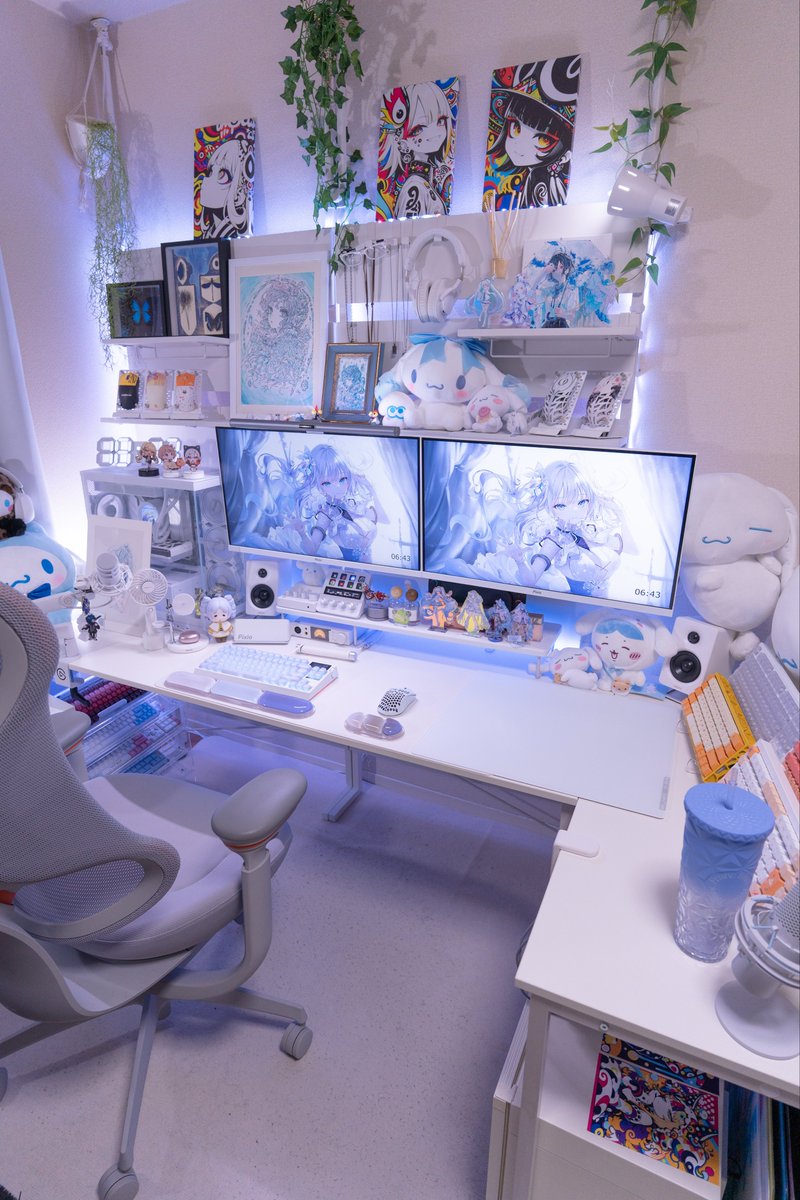 3_hyokkori's tweet photo. 6月、暑いスタートです🫠
おはようございます☀
#desksetup #stormpc https://t.co/062JioxImR