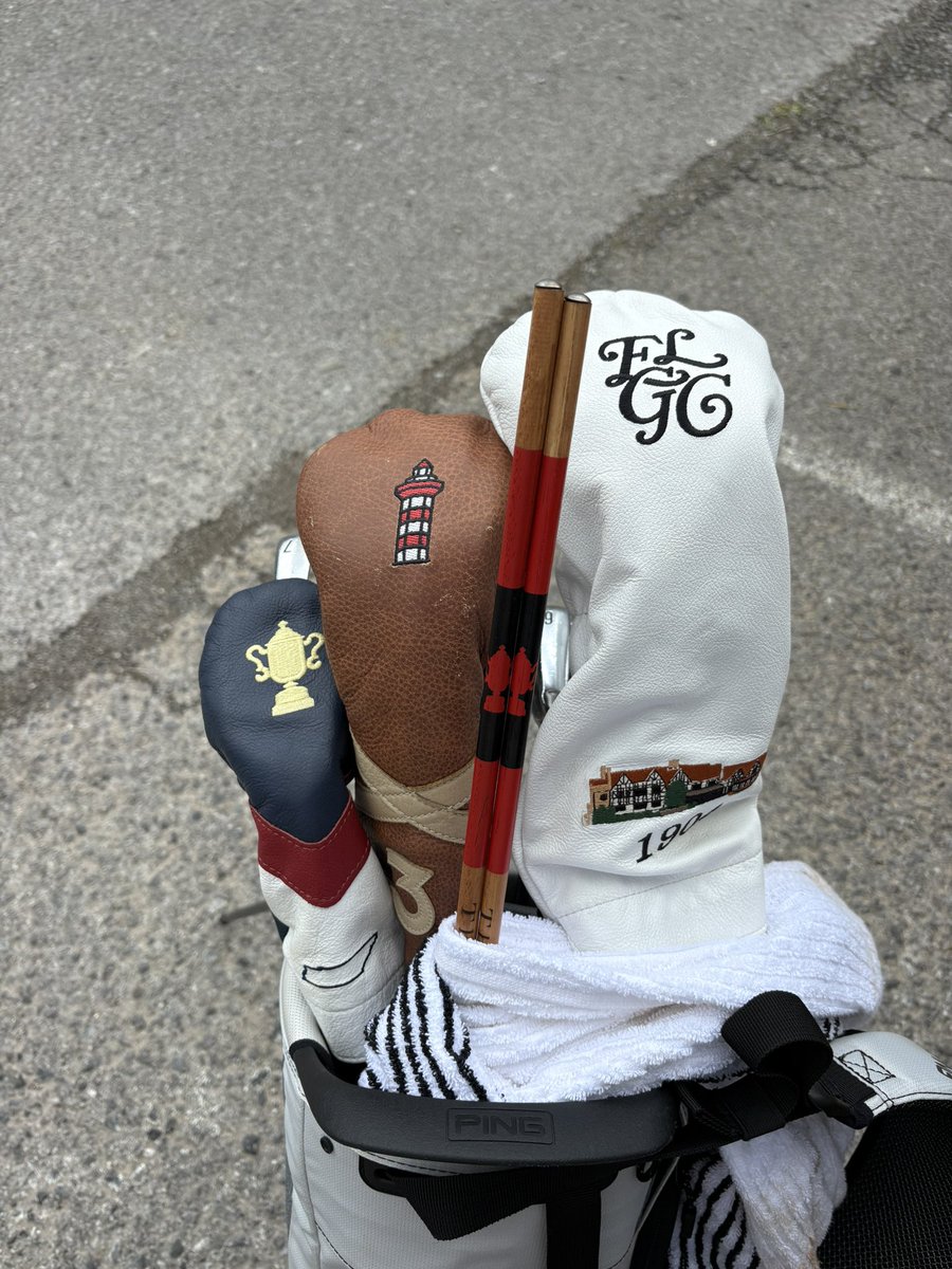 RichieYoung67's tweet photo. Headcover doxx #rateit https://t.co/4MuY37Fn3x
