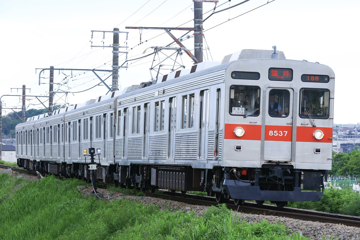 GotandauserA5's tweet photo. 4/6 185運行 デハ9403廃車回送
5/4 186運行 8637f臨時運行
5/15 185運行 5109fテクノシステム出場
最近の恩田界隈 https://t.co/jSsTSsp3yg