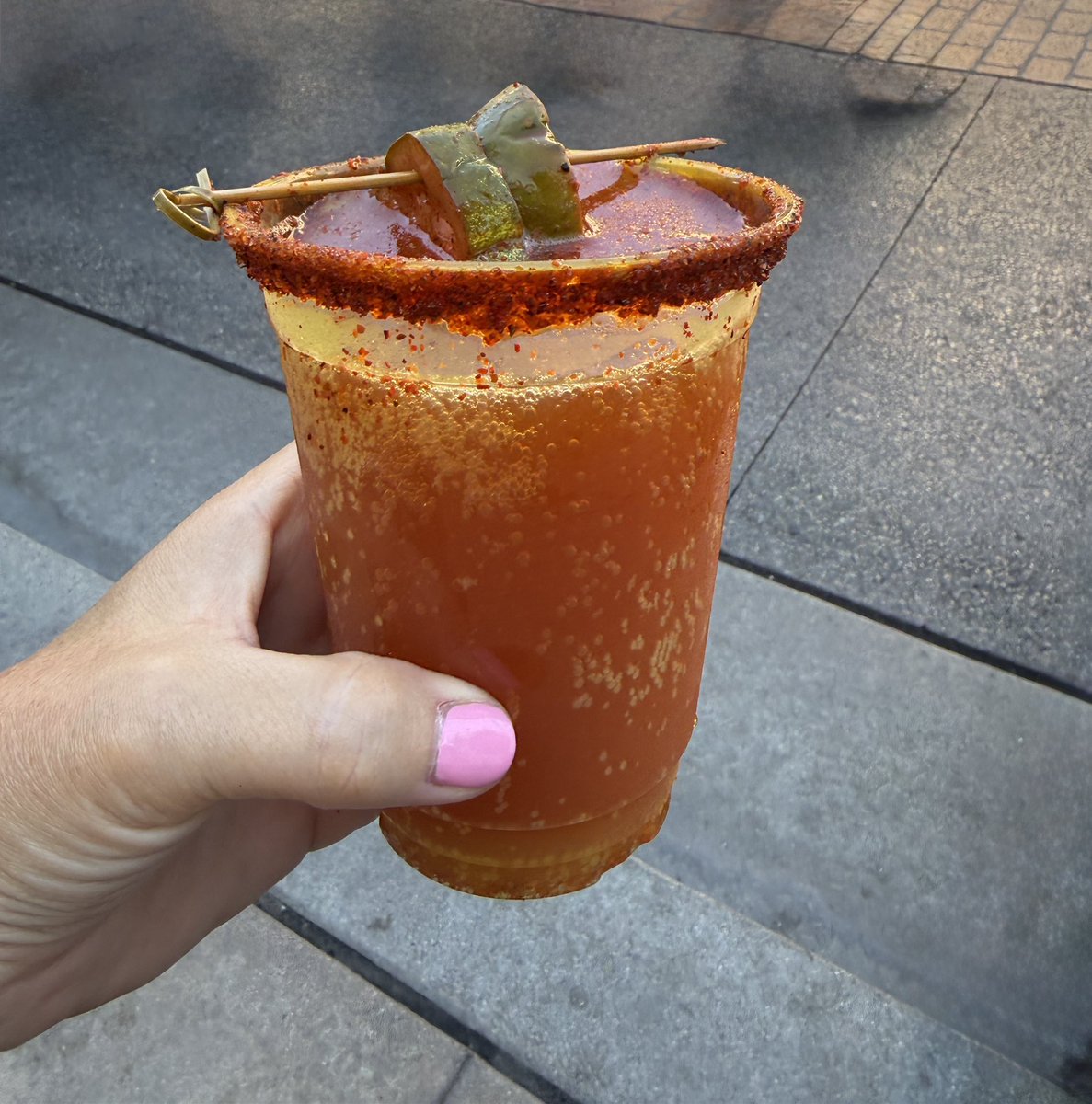 JaayKerr's tweet photo. Spending the day at the Happiest Day on Earth is like:
*  kids melting down EVERYWHERE!!
* parents lying/screaming to/at their kids

And this Auntie is sitting in the shade watching this circus drinking her adult beverage! Cheers! 

#ADayInTheLifeOfThisAuntie https://t.co/0ys7AaMbW7