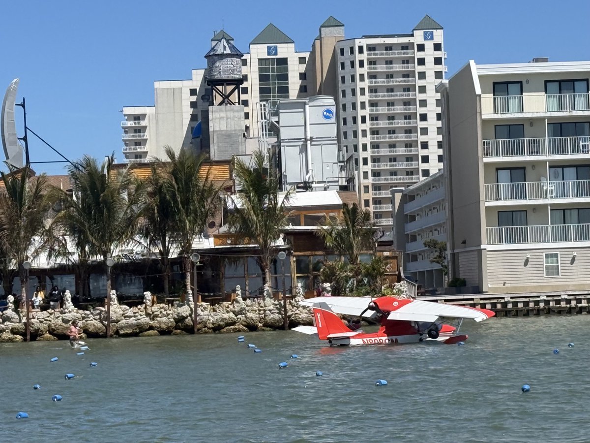 ShoreUndercover's tweet photo. Small Plane Makes Emergency Water Landing in Assawoman Bay

Ocean City, MD - A small aircraft made an unplanned water landing in Assawoman Bay on Sunday afternoon, drawing a response from multiple emergency agencies in the Ocean City area.

Read More:  https://t.co/8Qr5GUkK1n https://t.co/PkOlcDCeuf