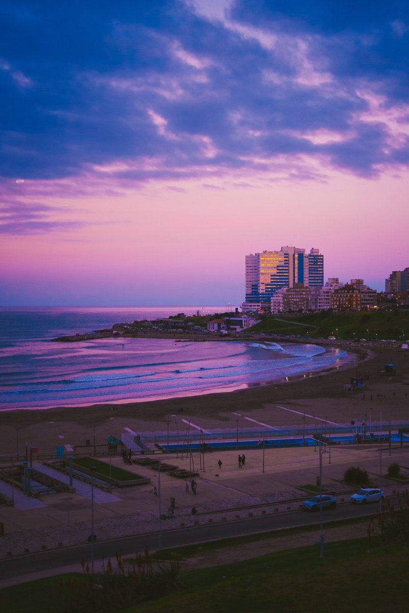 Juanchi_Ugalde's tweet photo. Otoño en Mar del Plata https://t.co/PMYdqfNQLa