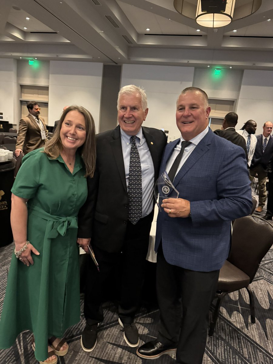 AlvinISDAth's tweet photo. Congratulations to our leader, Coach Bass, on being honored by the Texas High School Athletic Directors Association with the prestigious Dr. Charles E. Breithaupt Citation Award! Your leadership, service, and commitment to developing people continue to make a lasting impact. 👏🏆 https://t.co/Qcuqp23UxW