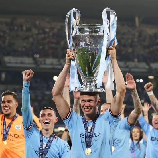 khalid_AB07's tweet photo. @Fanrbmy @WelBeast Good night, 
have a uefa champion league dream 🤪🤪🤪 https://t.co/DW6L62re3G