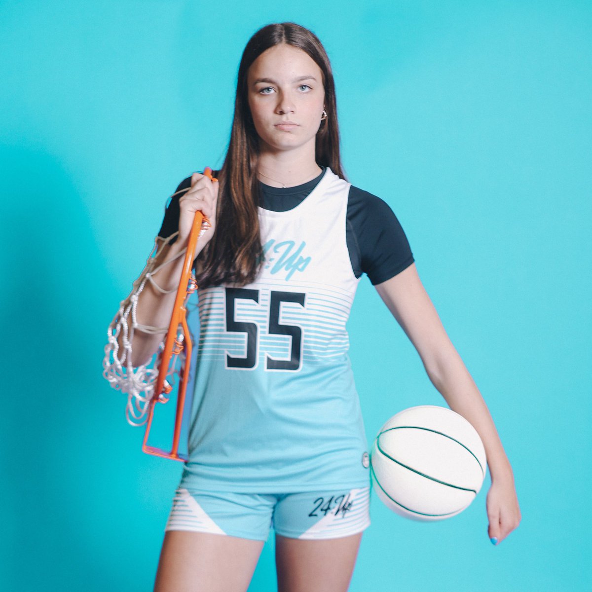 24up_official's tweet photo. 16U UA Rise girls kicked off the @PrepGirlsHoops Great Lakes Region Finals with another W vs. Full Package 16U 3SSB, 57-36

@AubriElmore - 12 pts, 2 reb, 1 blk
@PeytonCochenet - 11 pts, 8 reb, 2 ast, 1 all 
@abriella_11 - 9 pts, 4 reb, 4 stl, 2 ast https://t.co/HczponZHE1