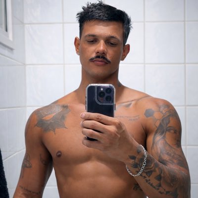 Mrsjomm's tweet photo. #NovaFotoDePerfil https://t.co/1ImfjogLy6