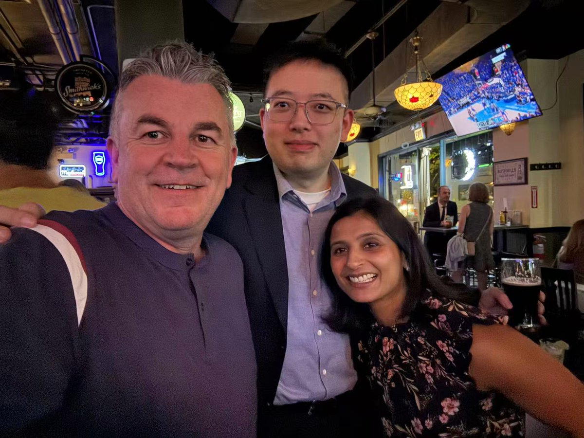 yao_zhu_sh's tweet photo. Finished my talk at ASCO and back to Shanghai — what an amazing journey of friends, mentorship, and support. https://t.co/U7NGATet97