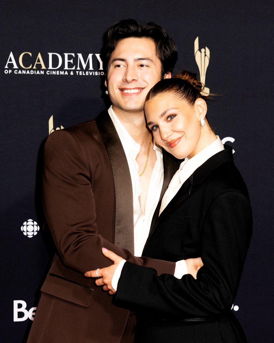 21metgala's tweet photo. Sophie Nélisse and Hudson Williams attend the Canadian Screen Awards. https://t.co/YuDbsmNeWT