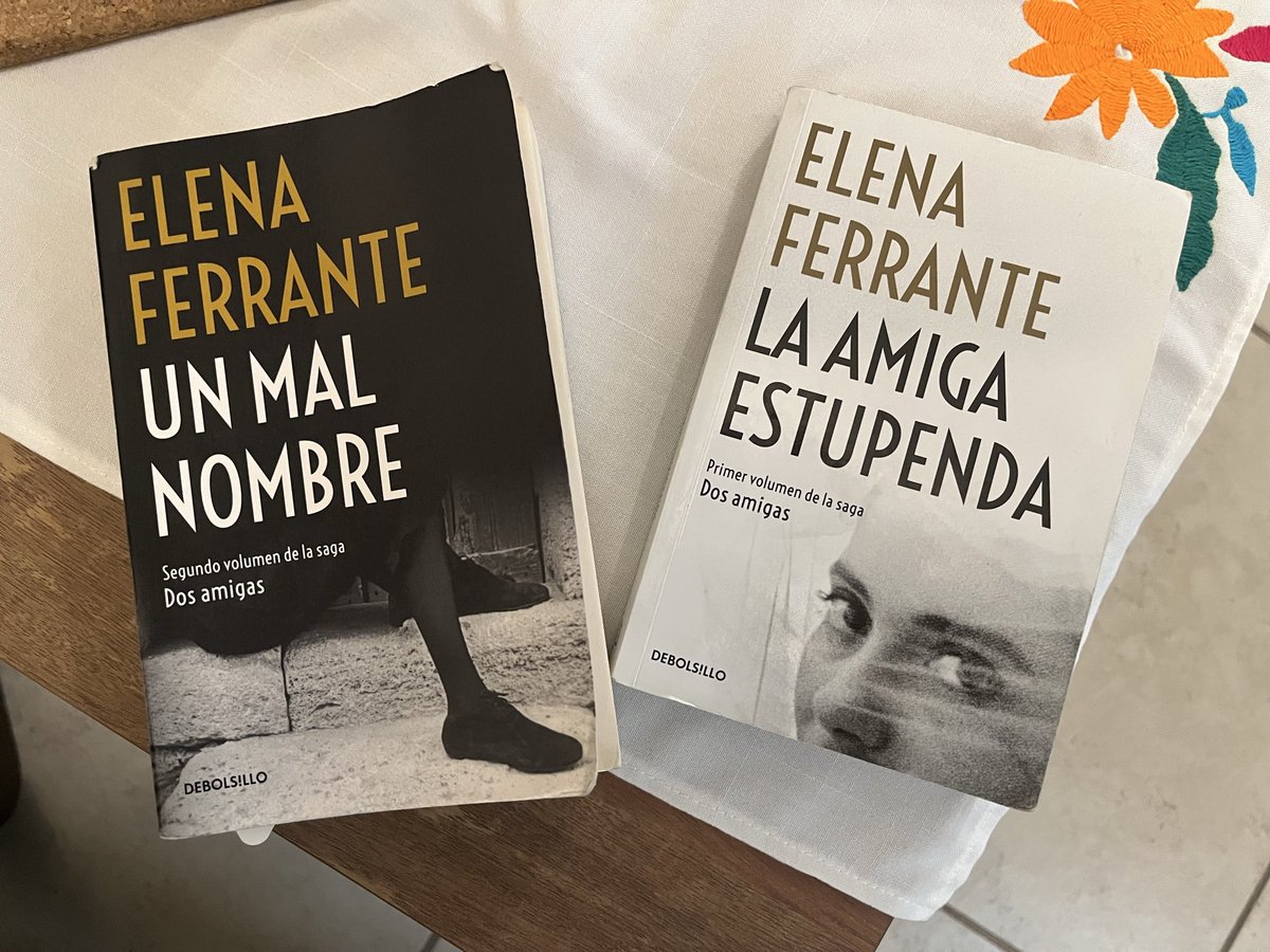 Yyomemuerode's tweet photo. @nubarista nos tienes de un ala con esta saga!!! 2 de 4 😍 Gracias por compartir 😍 te quiero amiga mía! 😘 https://t.co/tixWVgrbIX