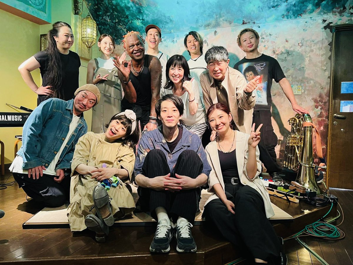chipirotation's tweet photo. HOOFERS CLUB vol.1@ボイラー室
記念すべき第1回目に出演させていただき心より感謝いたします！初めての箱で、初めまして、久々、繋がってる方々と共に、楽しい充実の時間でした！
Tapと同じステージでは振動が直に伝わり、迫力満点！
ありがとうございました！！ https://t.co/k8SDN7X8ZG