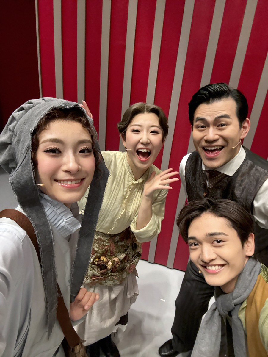 Dainactor's tweet photo. ミュージカル『#レッドブック 私は私を語るひと〜』東京千穐楽ありがとうございました！✨

個性豊かで素敵なカンパニーの皆さんと公演できて本当に幸せです。
とにかく楽しいカンパニーなんです！！

そして早くも大阪公演が待ち遠しい
大阪でも皆様にお会いできるのを楽しみにしています✨ https://t.co/fXmPECc63G