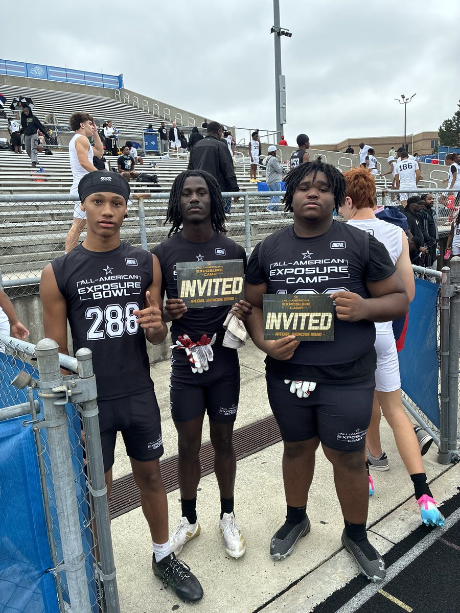 _Denopaid's tweet photo. clips at the aae All american camp and i balled out and got invited to play at the national all american camp #Allamericancamp #aaecamp #compete https://t.co/1RXxndMsSI
