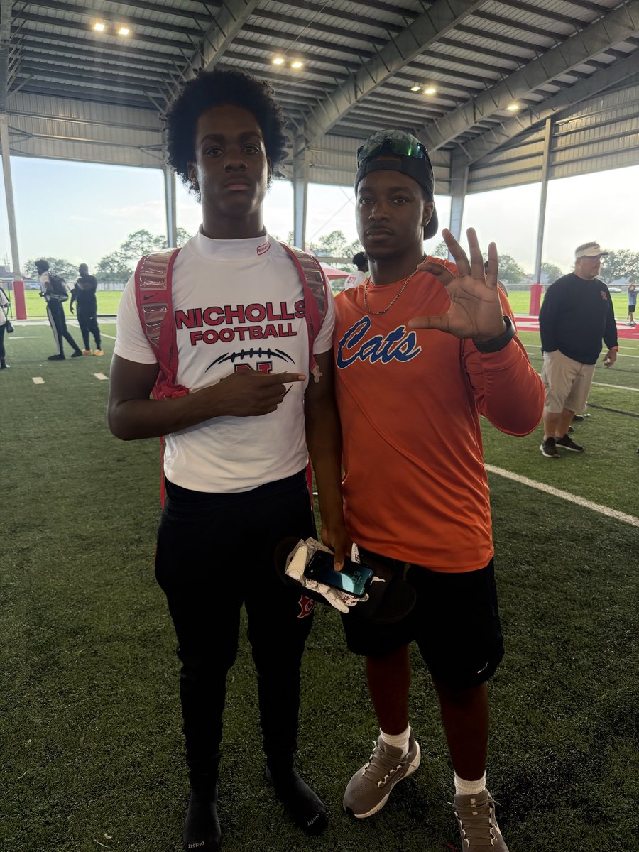 Trayden_S2's tweet photo. Great day at Nicholls Elite Camp. Looking forward to improving and perfecting my technique. | @TommyRybacki @CoachTj_Hersey @PrepRedzoneLA https://t.co/EiAYiOxVVk