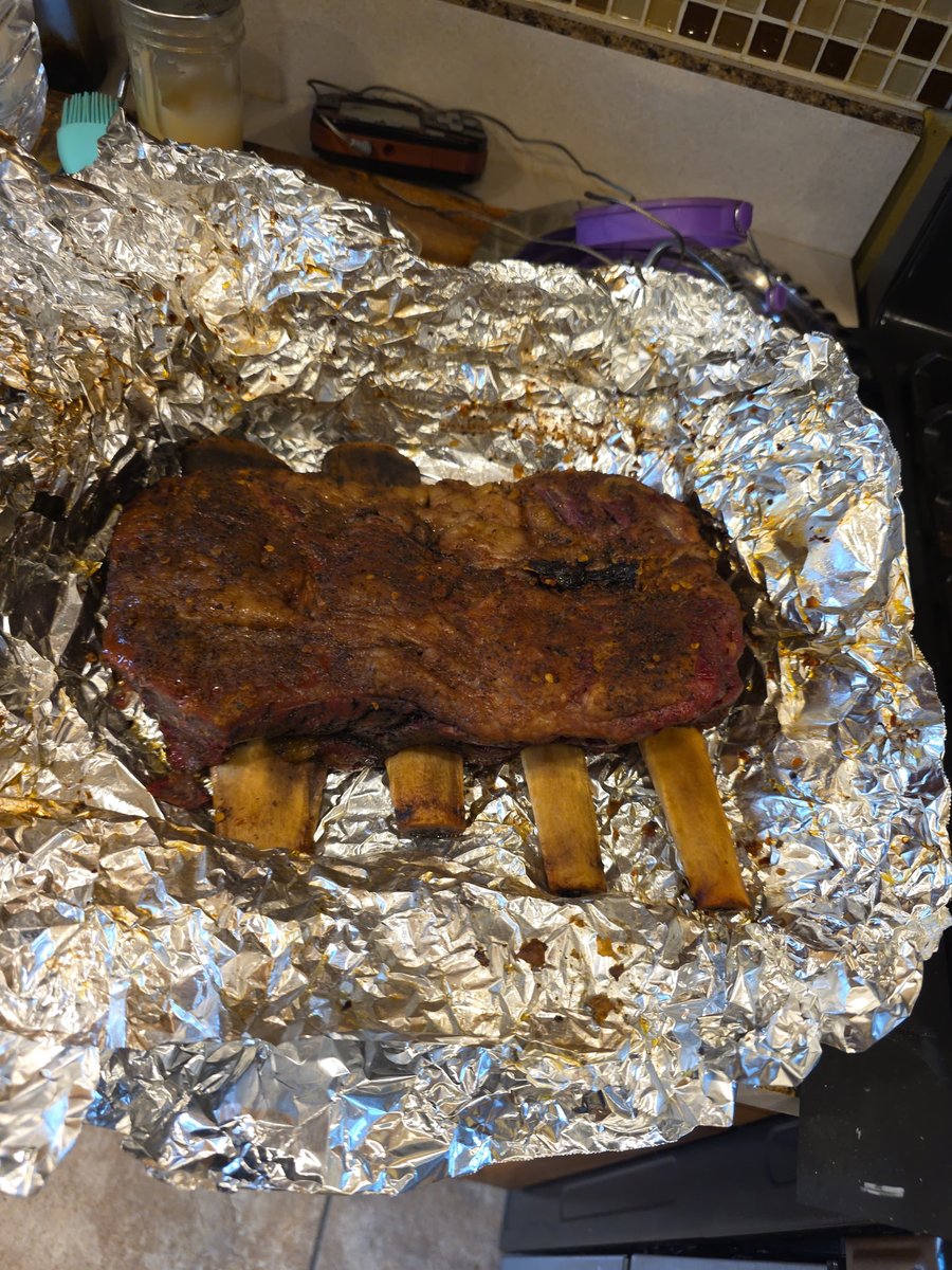 trendandvalue's tweet photo. bbq short-rib rack. < 5 hours fridge to plate https://t.co/j6Ij5ohNu1