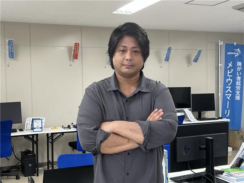 JJ_gaikon's tweet photo. ←総合商社に内定したときの同期
→入社後10年後の同期 https://t.co/mceD2x8vjo