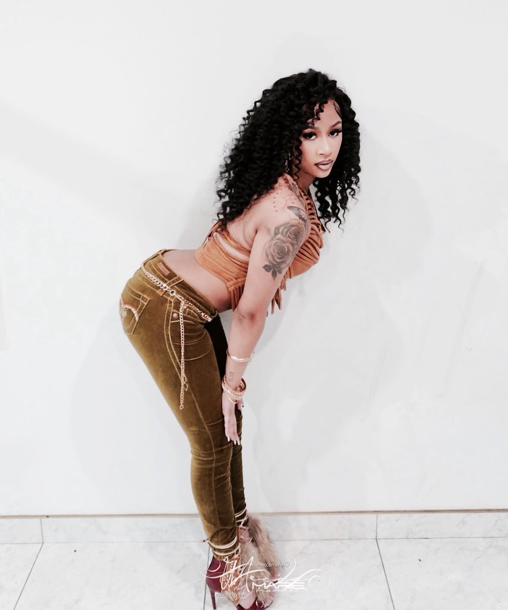 vixeneze's tweet photo. https://t.co/4pP8jLyEAm
