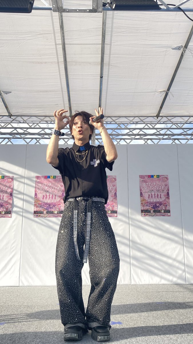 Happymarichon's tweet photo. #ウエノデコリアンフェスタ2026🎤✨田中佑生大さんが「ナルバキスン」cover!力強くて素敵な歌声に聴き入りました🥰#ナルバキスン #DLIT... https://t.co/2qEk07aX3d @YouTubeより https://t.co/SyCypxcBHV