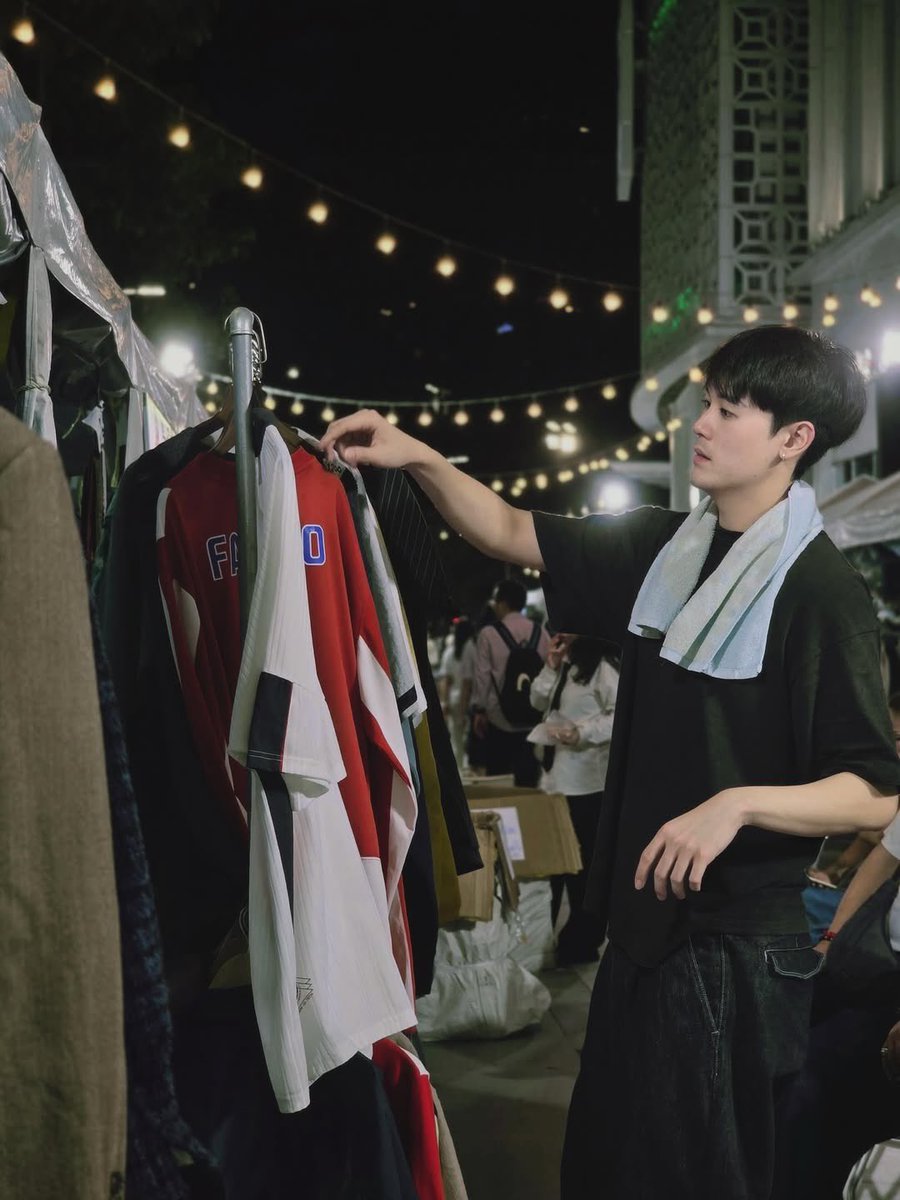 PoyJapan's tweet photo. IG更新📸　2026.5.31
服はたくさん売れましたか？☺️
#ปอยปี้เอ๋อแท้ไม่ปรุงแต่ง
#poyksp #poypyy
cr poyksp IG https://t.co/YfsJKAUBBK