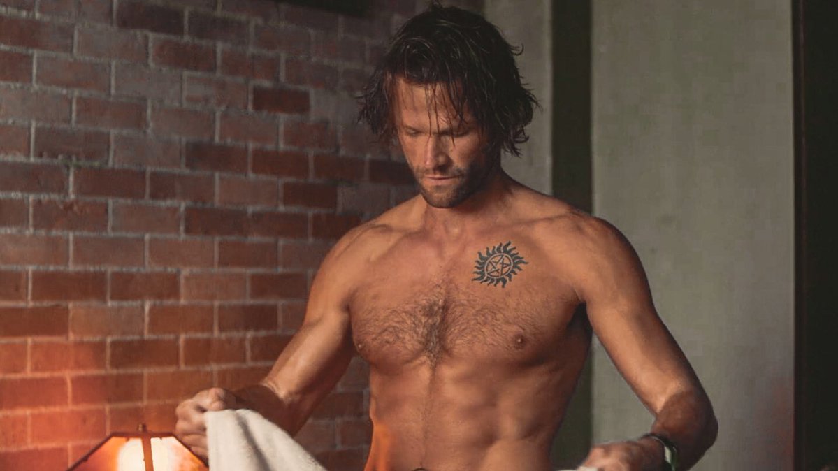 SamMooseWin1983's tweet photo. #SeductiveSunday https://t.co/irdZRtrWyW