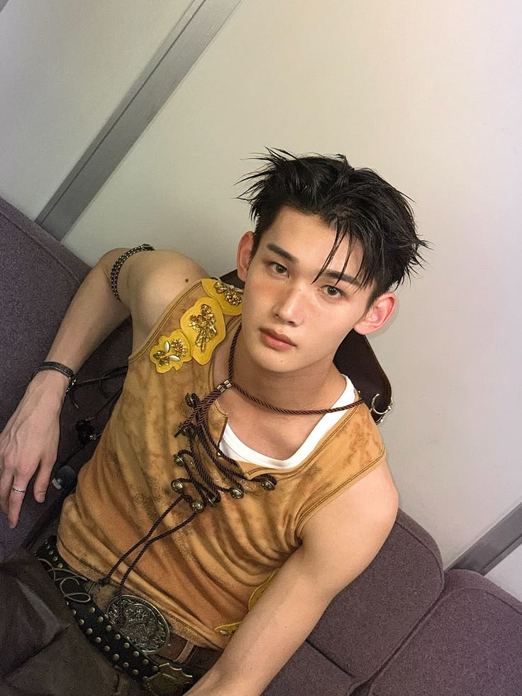 Asaku Jo tweet media