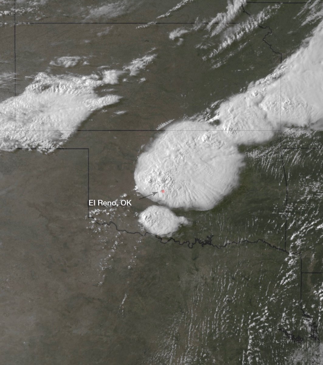 BackpirchCrew's tweet photo. The supercell that spawned the world’s largest tornado on record, 13 years ago this evening. https://t.co/9zdqb9e6kz