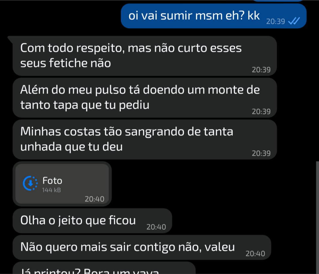 sthezsz's tweet photo. a carne nem caiu no prato do vegano, queimou logo https://t.co/ZRD6nirrMo