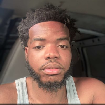 AngryAaronn's tweet photo. #NewProfilePic https://t.co/a0jq5Q7wwv