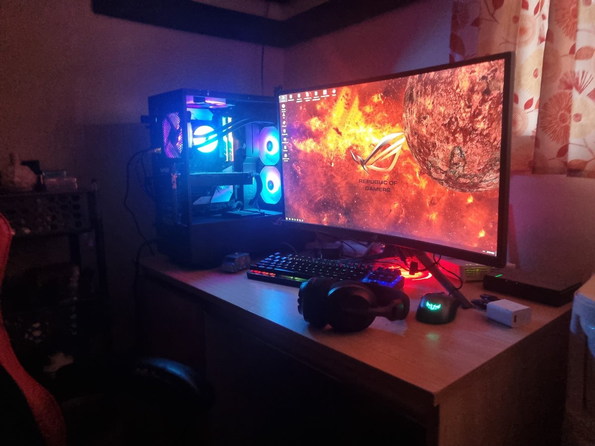 normal_guyLOL64's tweet photo. good setup y'all? https://t.co/xDzC7AGYrq