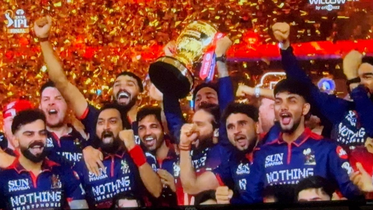 Debanjan__C's tweet photo. Congratulations @RCBTweets on your 2nd consecutive #ipltrophy! 🏆 With 2 WPL and 2 IPL titles, Eesalanucupnamdu 4.O is real. They're the only franchise to win either league back-to-back, and both in the same year. History created once again!!! https://t.co/vs5F6n9wc6