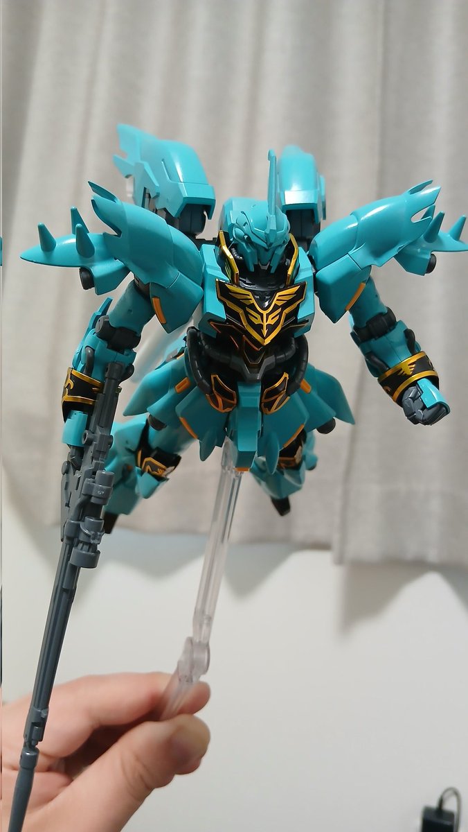 zaa14100's tweet photo. #ガンプラ好きと繋がりたい
#袖付き 
#シナンジュ https://t.co/f3dMkoXouO