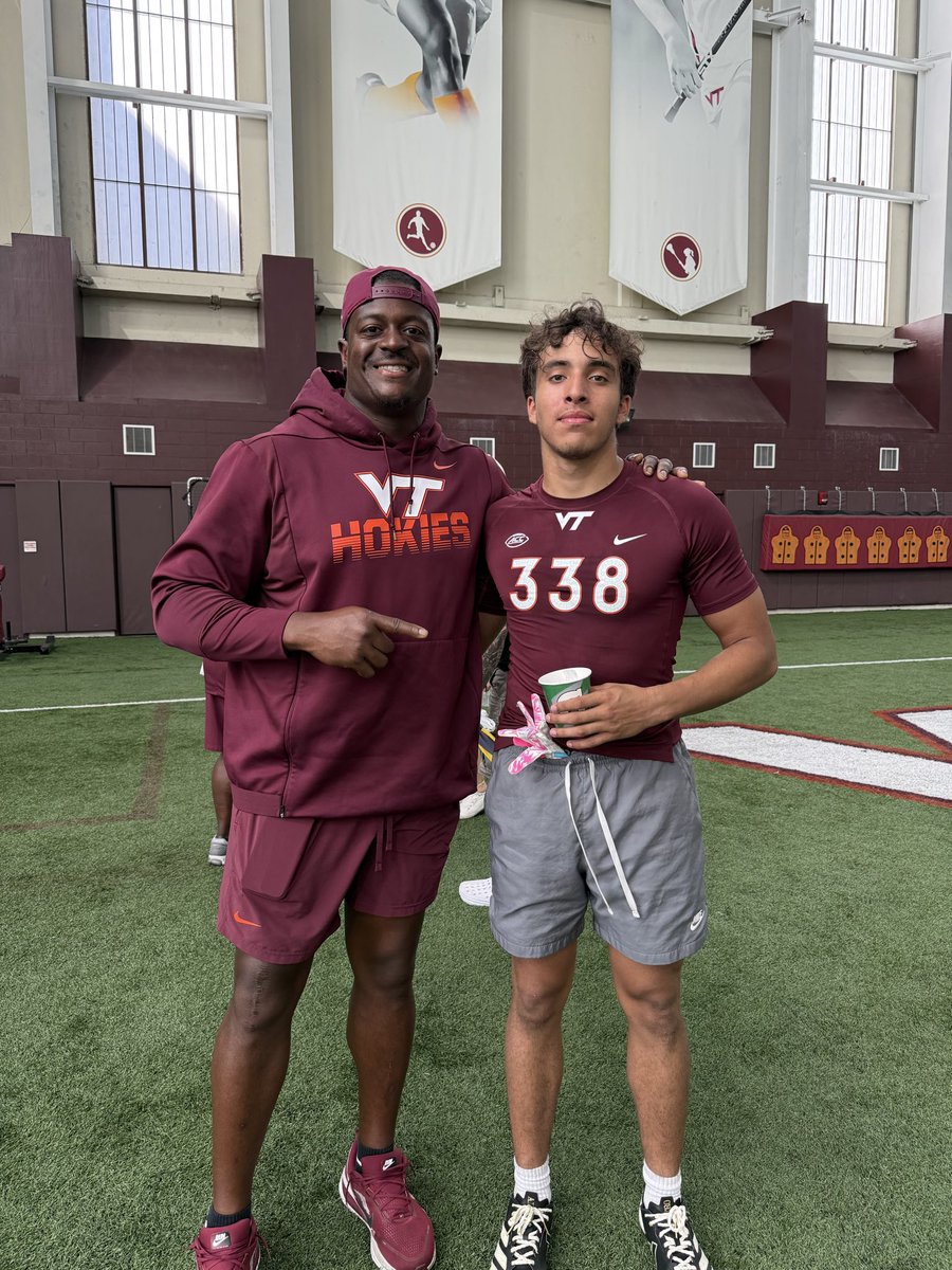 Joaquinphil2421's tweet photo. Great time at Virginia Tech and connecting with a Bosco Brother! @TyrellSmith79 @HokiesFB @dbacks_academy @jr_gennaro5567 @damehova78 @DBP_Cobb @DBP_Football @KaneRamos2 #joaqnation https://t.co/mwIPpaIkIV