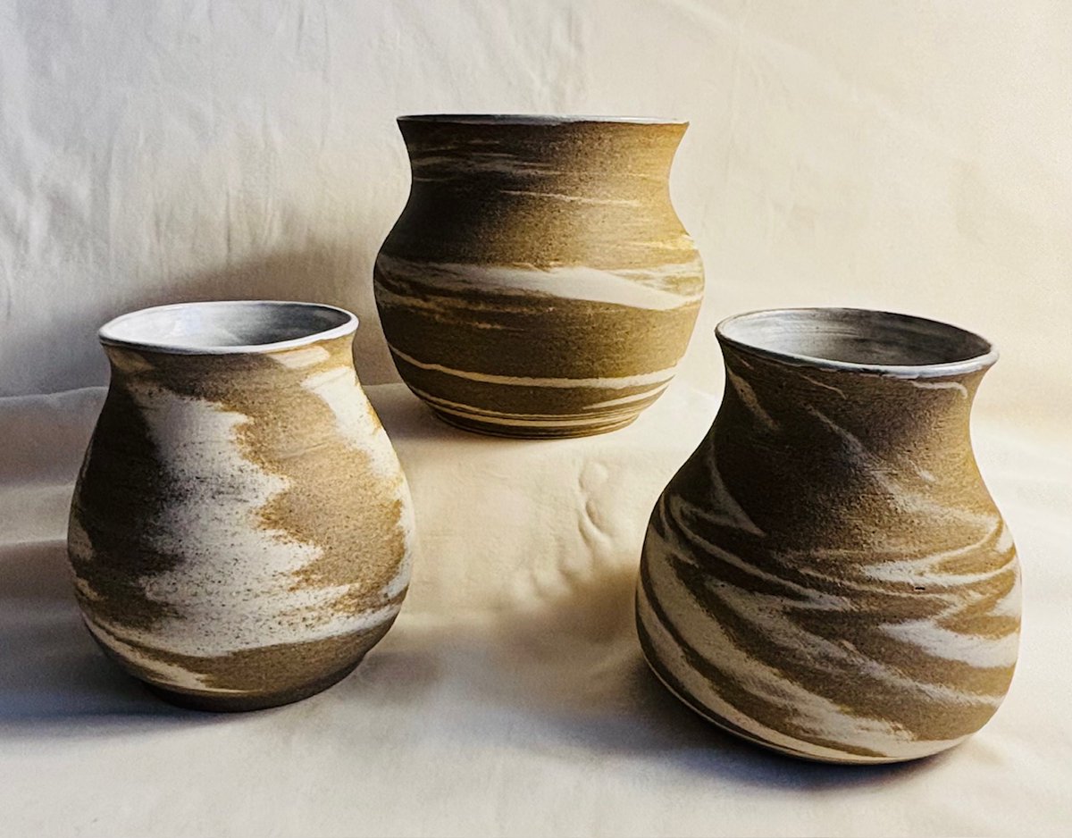 ShireMarkets's tweet photo. Rachel McNally Ceramics is new to our market and describes herself as "a potter making  functional ceramics: this means  I throw mugs, bowls, candle holders etc on my pottery wheel."

#ShirehamptonMarkets #HighStreetMarket #SupportSmallBusiness #BuyLocal #ShopLocal #Bristol https://t.co/Z3YFLeceQK