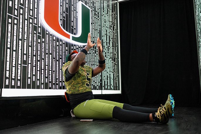 jboog24_'s tweet photo. Thank you @CanesFootball https://t.co/1iQrwdZzyv