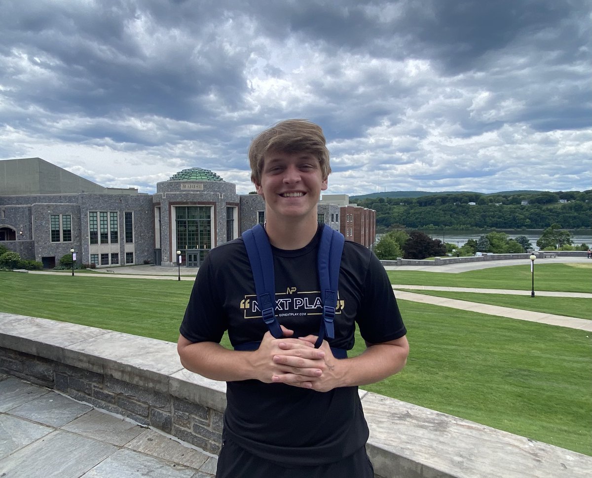 creech_cayden's tweet photo. Thank you @Marist_Fball for a great camp! I appreciate all of the coaches who spoke with me today. @CoachMWillis @CoachTJWeyl @Coach_Mill_ This place is building something special! https://t.co/rVpdiUJqsi