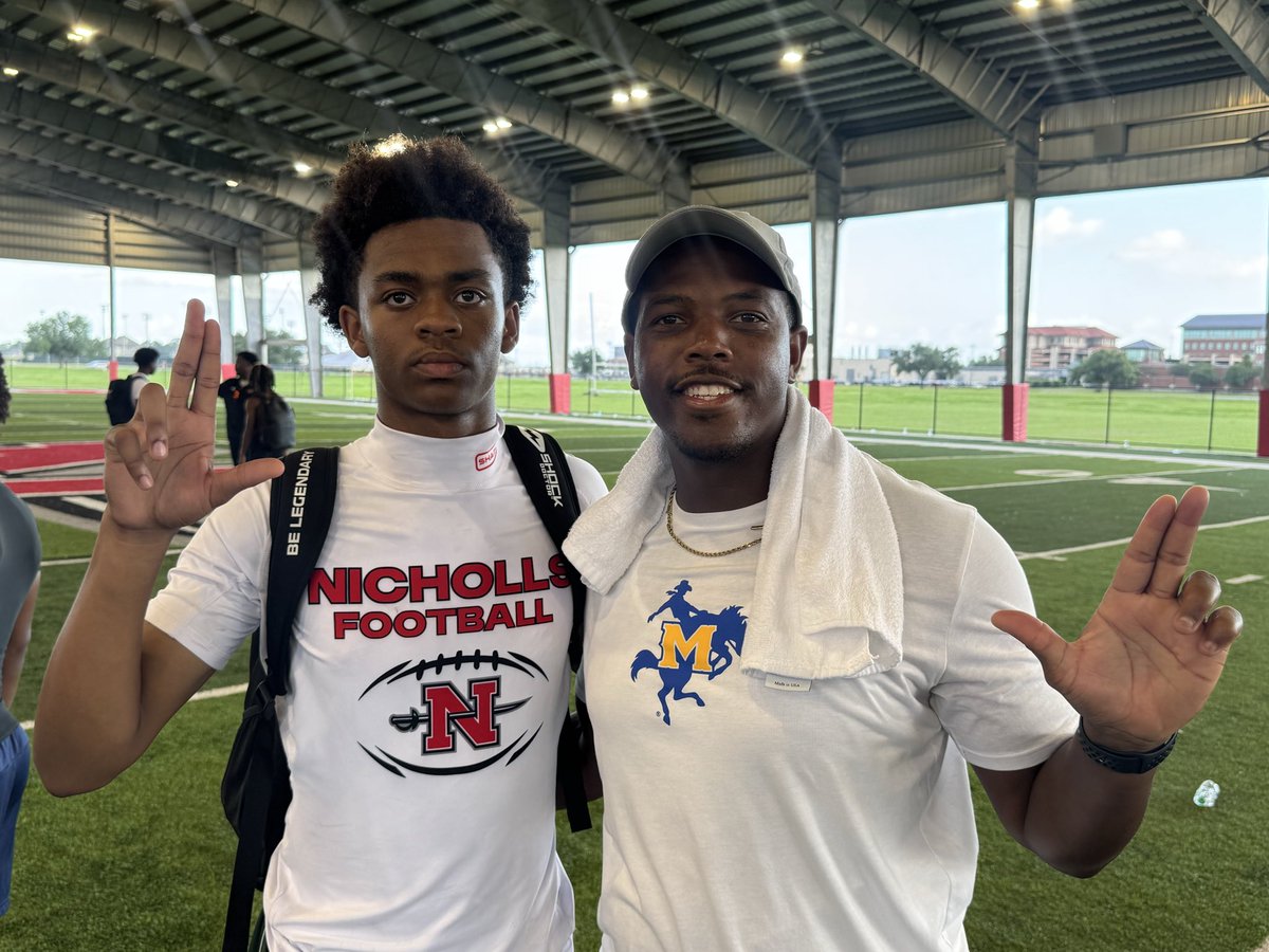 Jamarr17k's tweet photo. Had a great time talking to @CoachXBrown https://t.co/rqZbIiqtAo
